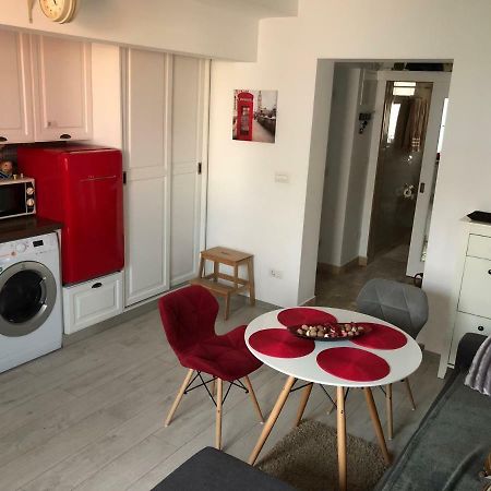 Vintage Apartment Suceava Luaran gambar