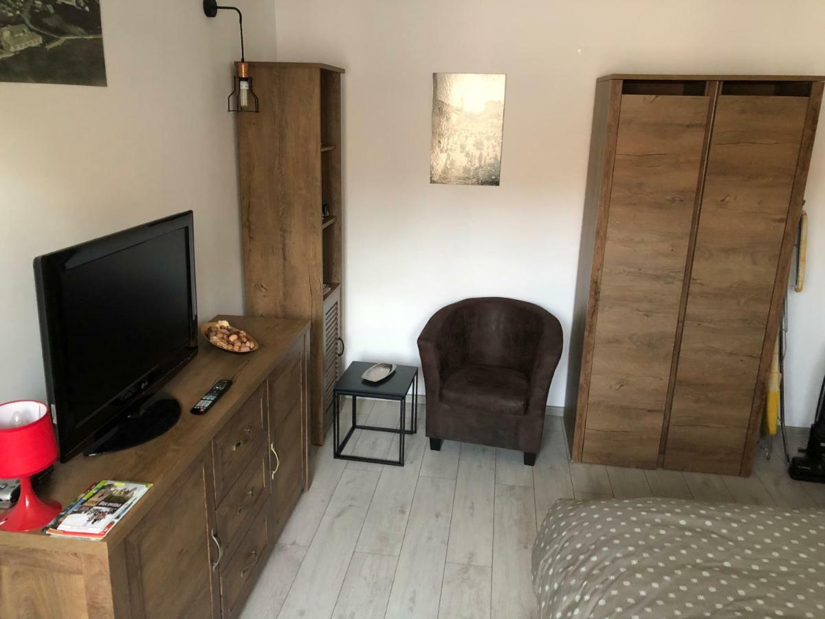 Vintage Apartment Suceava Luaran gambar
